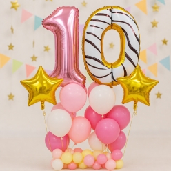 Donut Deluxe Age 10 Balloon Bouquet